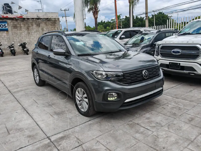 Foto Volkswagen T-Cross Trendline usado (2022) color Gris precio $369,000