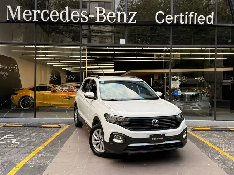 Foto Volkswagen T-Cross Trendline usado (2024) color Blanco financiado en mensualidades(enganche $131,670 mensualidades desde $5,657)