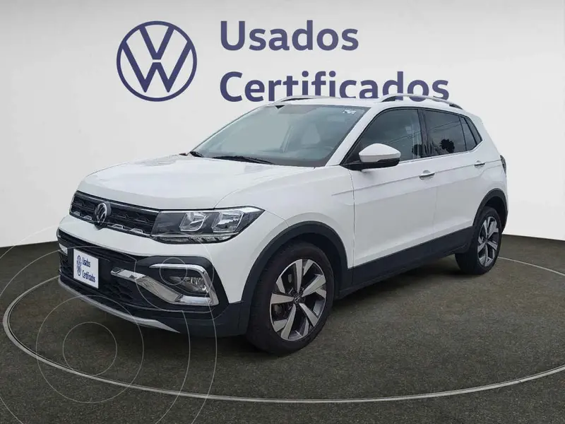 Foto Volkswagen Taigun Comfortline TSI usado (2025) color Blanco financiado en mensualidades(enganche $106,275 mensualidades desde $8,130)