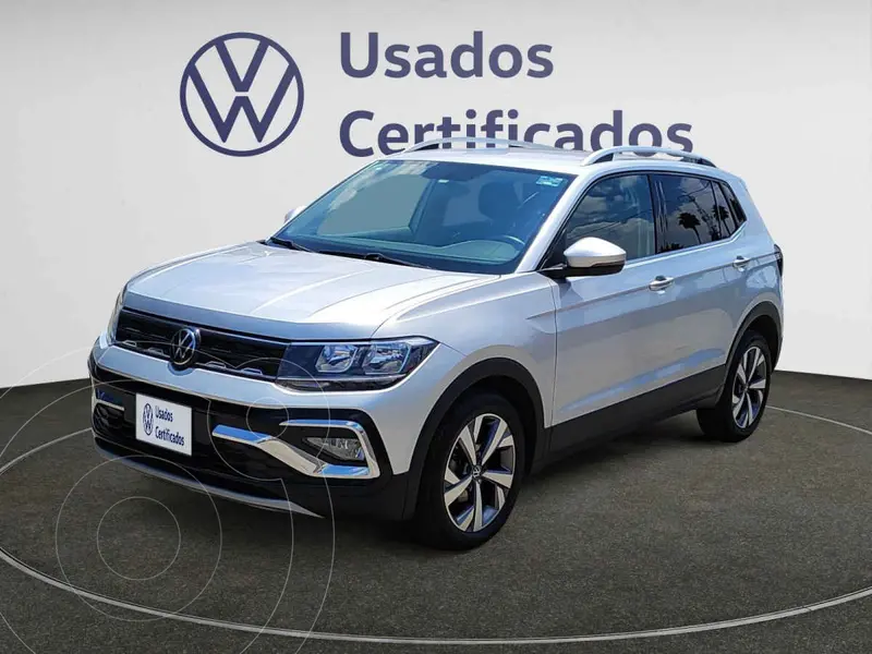 Foto Volkswagen Taigun Comfortline TSI usado (2024) color Plata financiado en mensualidades(enganche $98,345 mensualidades desde $7,524)