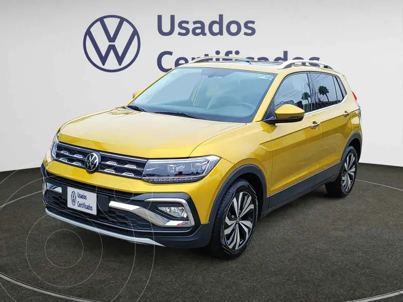 Foto Volkswagen Taigun Comfortline TSI usado (2024) color Amarillo financiado en mensualidades(enganche $128,320 mensualidades desde $9,817)