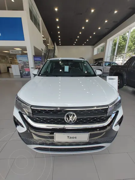 Foto Volkswagen Taos Comfortline Aut nuevo color Blanco financiado en cuotas(anticipo $9.078.000 cuotas desde $260.000)