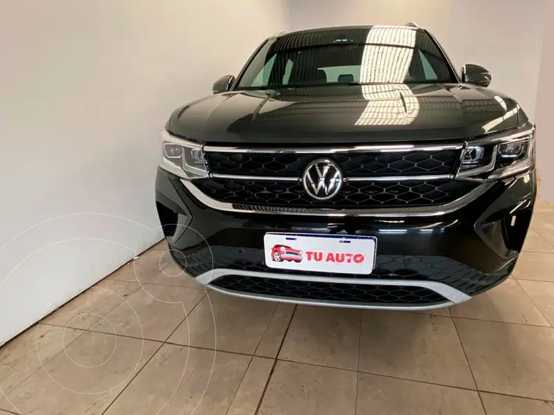 Foto Volkswagen Taos Highline Aut usado (2021) color Gris Oscuro precio $36.700.000