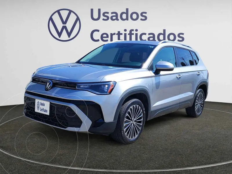 Foto Volkswagen Taos Comfortline usado (2025) color Plata financiado en mensualidades(enganche $129,683 mensualidades desde $9,921)