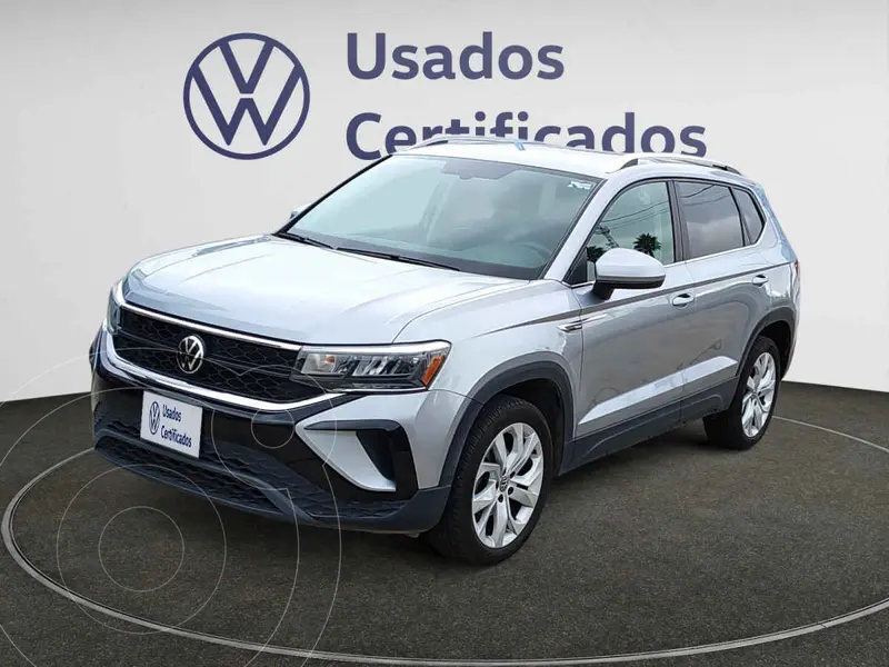 Foto Volkswagen Taos Comfortline Plus usado (2024) color Plata financiado en mensualidades(enganche $125,595 mensualidades desde $9,608)