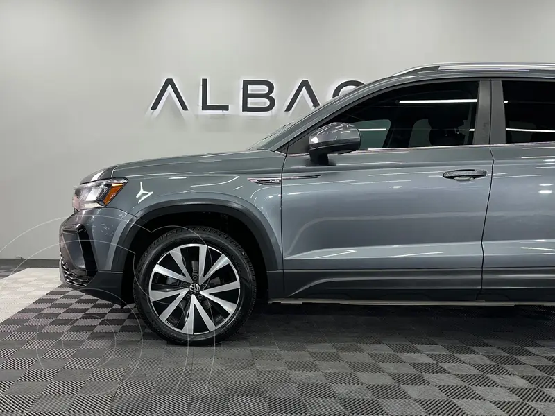 volkswagen taos