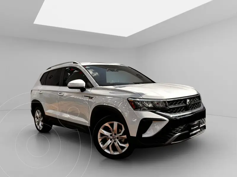 Foto Volkswagen Taos Comfortline Plus usado (2024) color Blanco precio $450,000