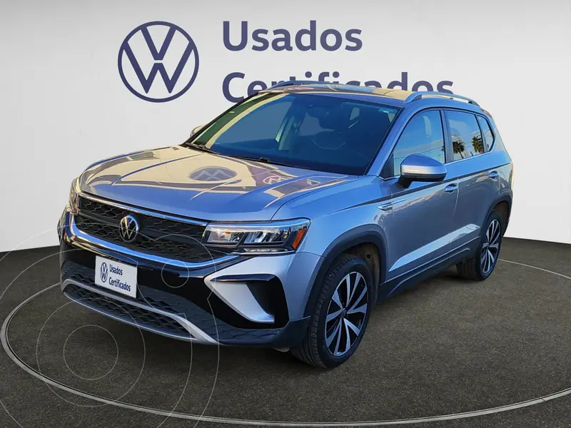 Foto Volkswagen Taos Comfortline usado (2023) color plateado financiado en mensualidades(enganche $120,145 mensualidades desde $8,649)