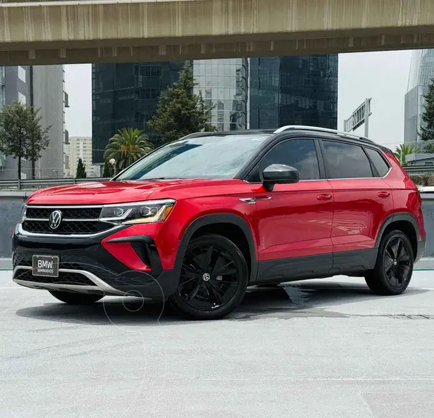 Foto Volkswagen Taos Highline usado (2024) color Gris financiado en mensualidades(enganche $109,780 mensualidades desde $10,830)