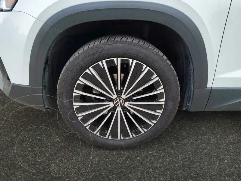 volkswagen taos