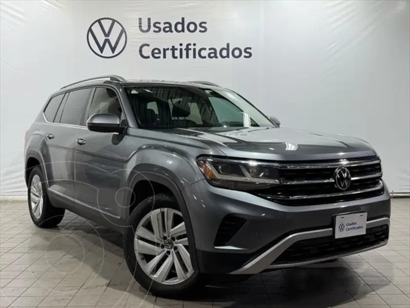 Foto Volkswagen Teramont Comfortline usado (2021) color Gris Oscuro financiado en mensualidades(enganche $163,228 mensualidades desde $14,882)