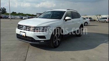 Volkswagen Tiguan Comfortline 5 Asientos Piel usado (2019) color Blanco precio $374,900