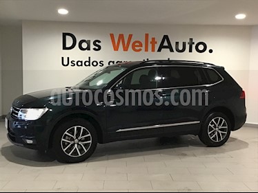 foto Volkswagen Tiguan Comfortline 7 Asientos Tela usado (2018) color Verde Oscuro precio $389,000