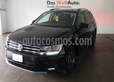 foto Volkswagen Tiguan Comfortline usado (2018) color Negro precio $384,900