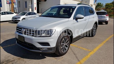 Foto venta Auto usado Volkswagen Tiguan Comfortline (2018) color Blanco precio $345,000
