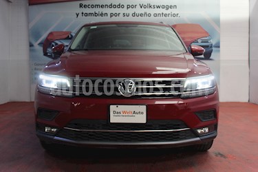 foto Volkswagen Tiguan Highline usado (2018) color Rojo Rubí precio $499,000