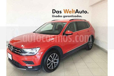 foto Volkswagen Tiguan Comfortline usado (2018) color Naranja precio $347,995