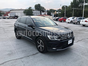 Volkswagen Tiguan Comfortline 7 Asientos Tela usado (2019) color Negro Profundo precio $405,000