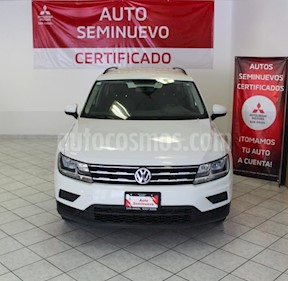 foto Volkswagen Tiguan Trendline Plus usado (2018) color Blanco precio $329,000