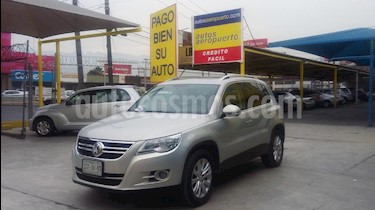 Volkswagen Tiguan Track & Fun 4Motion Piel usado (2011) color Plata precio $215,000