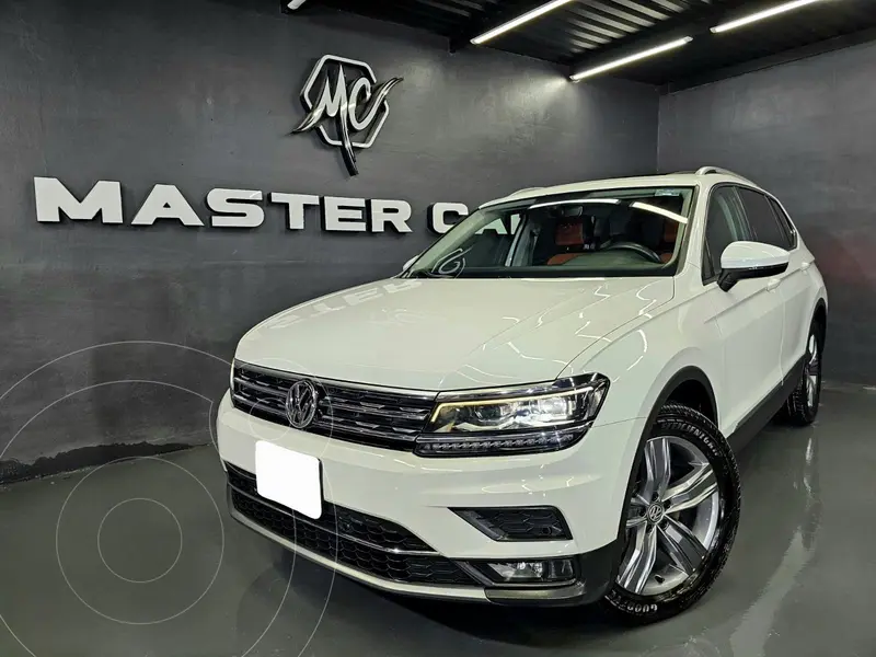 Foto Volkswagen Tiguan Highline usado (2019) color Blanco precio $394,000