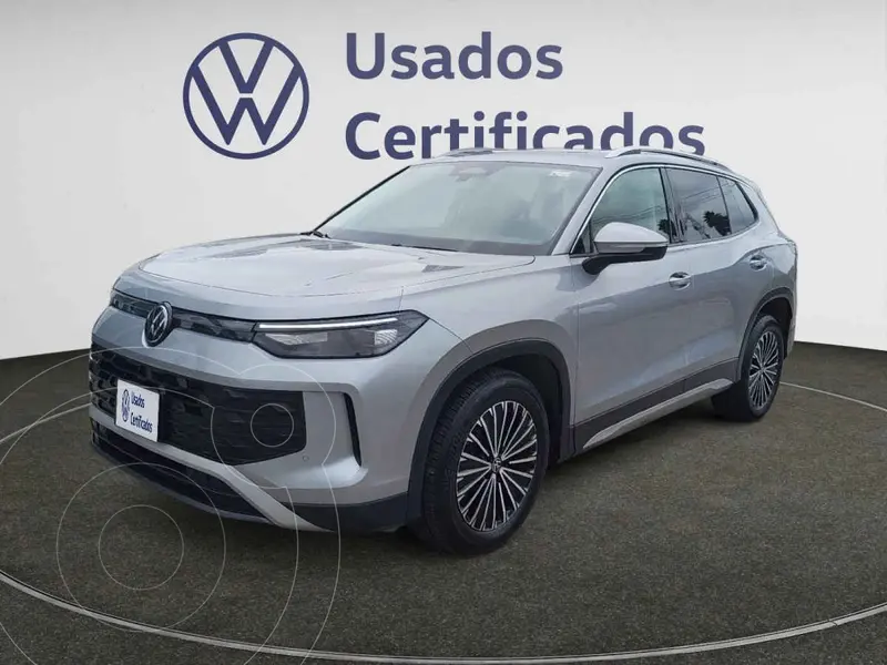 Foto Volkswagen Tiguan Comfortline usado (2025) color Plata precio $600,900