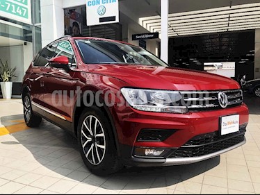 foto Volkswagen Tiguan Comfortline usado (2018) color Rojo precio $335,000