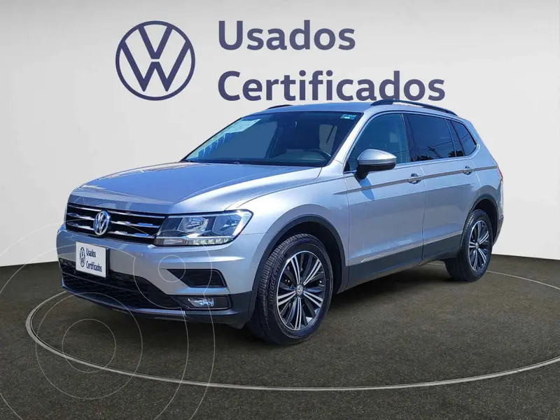 Foto Volkswagen Tiguan Comfortline usado (2020) color Plata financiado en mensualidades(enganche $94,012 mensualidades desde $7,192)