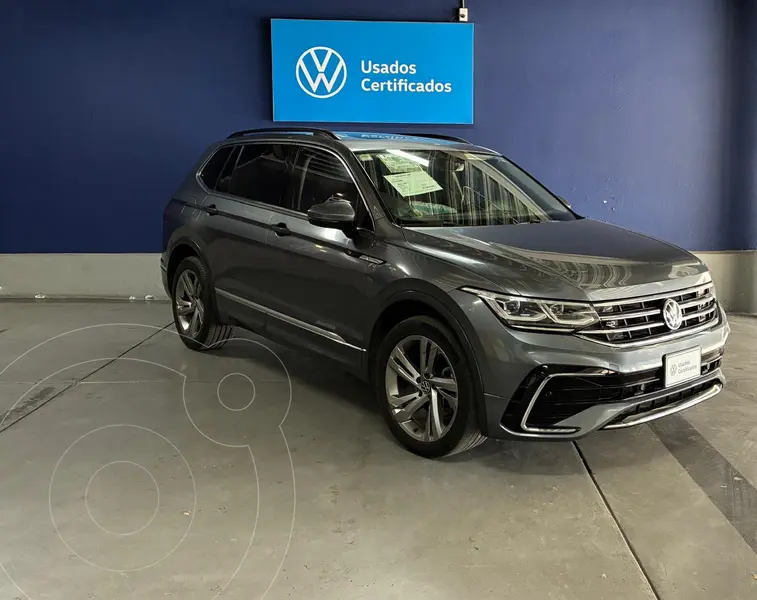 Foto Volkswagen Tiguan 1.4L R-Line usado (2022) color Gris precio $495,000