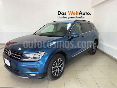 foto Volkswagen Tiguan Comfortline usado (2018) color Azul precio $339,995