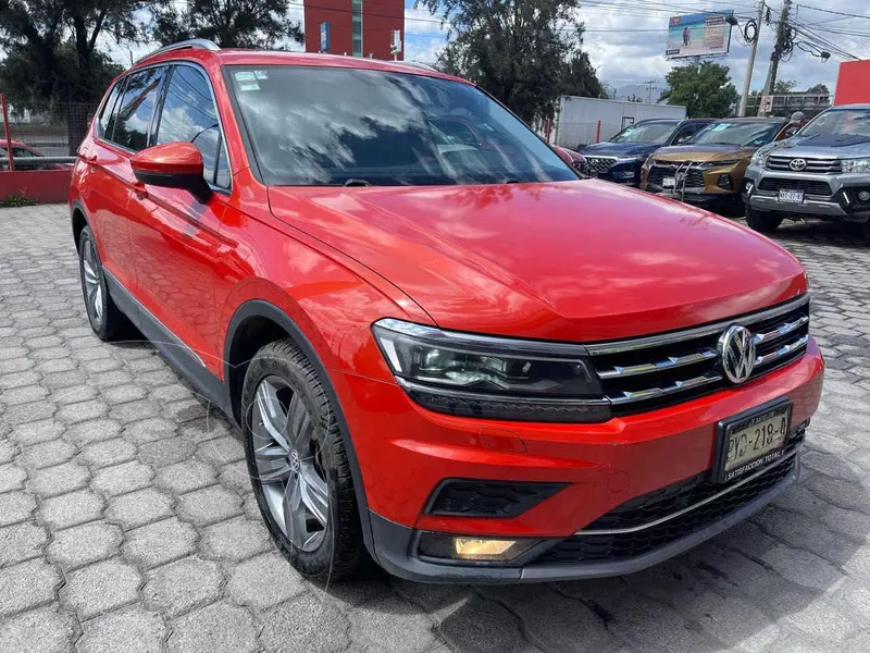 Foto Volkswagen Tiguan Highline usado (2018) color Naranja financiado en mensualidades(enganche $102,125 mensualidades desde $8,623)