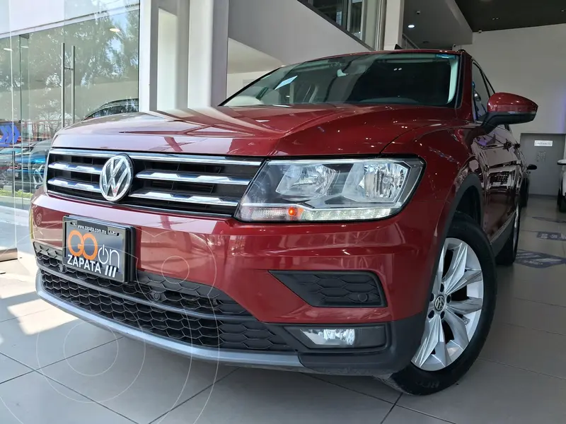 Foto Volkswagen Tiguan Comfortline usado (2020) color Rojo financiado en mensualidades(enganche $117,500 mensualidades desde $6,815)