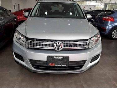 foto Volkswagen Tiguan Sport & Style 1.4 usado (2017) color Plata precio $280,000
