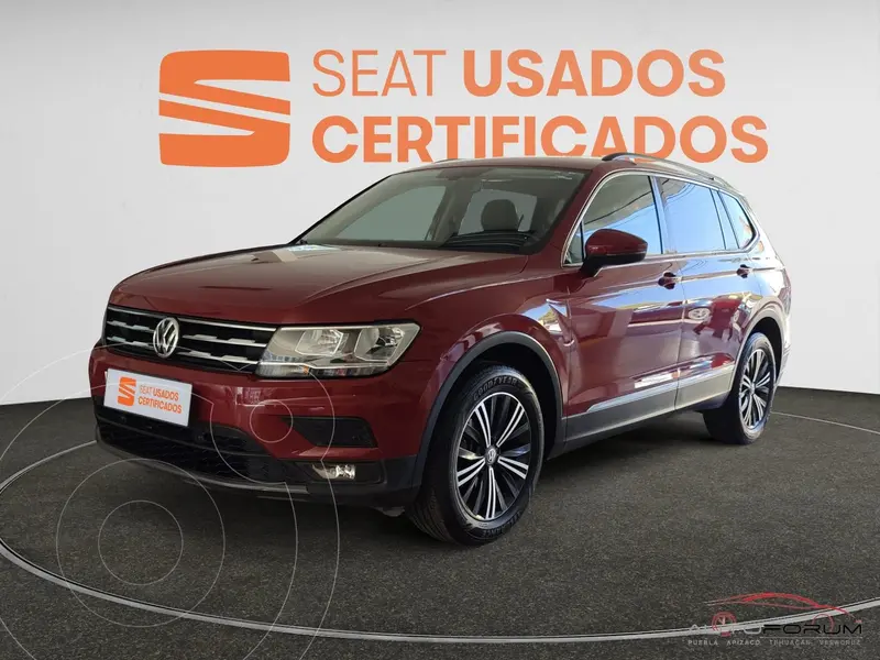 Foto Volkswagen Tiguan Comfortline 5 Asientos Piel usado (2019) color Rojo financiado en mensualidades(enganche $108,728 mensualidades desde $9,525)