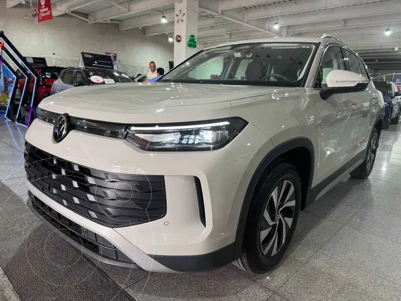 Foto Volkswagen Tiguan Trendline usado (2025) color Beige precio $399,900