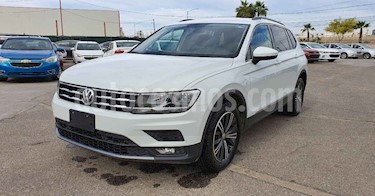 Volkswagen Tiguan 5p Confortline L4/1.4/T Aut Piel usado (2019) color Blanco precio $329,900