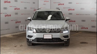 Volkswagen Tiguan Comfortline 7 Asientos Tela usado (2019) color Blanco precio $420,000