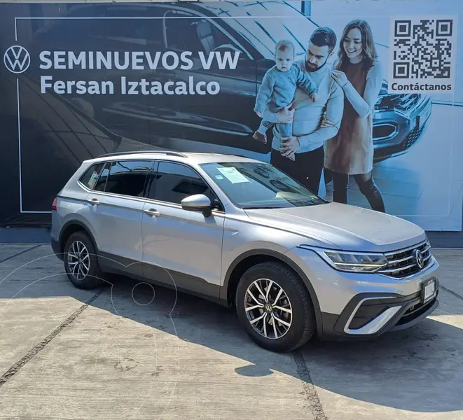Foto Volkswagen Tiguan Trendline Plus usado (2023) color Plata precio $494,999
