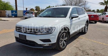 foto Volkswagen Tiguan 5p Confortline L4/1.4/T Aut Piel usado (2019) color Blanco precio $344,900