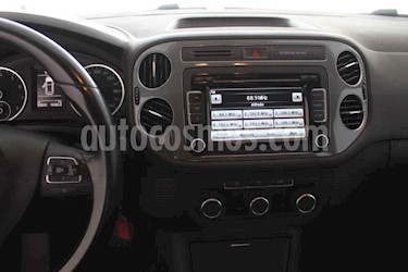 foto Volkswagen Tiguan Sport & Style 1.4 usado (2015) color Blanco precio $240,000