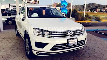 Foto venta Auto usado Volkswagen Touareg 3.0L V6 TDI (2016) color Blanco precio $675,000
