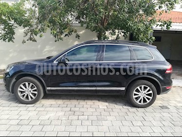 Foto venta Auto usado Volkswagen Touareg 3.6L V6 FSI Navegacion (2013) color Negro Profundo precio $360,000