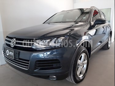 Foto Volkswagen Touareg 3.0 TDi Elegance usado (2014) color Gris Oscuro