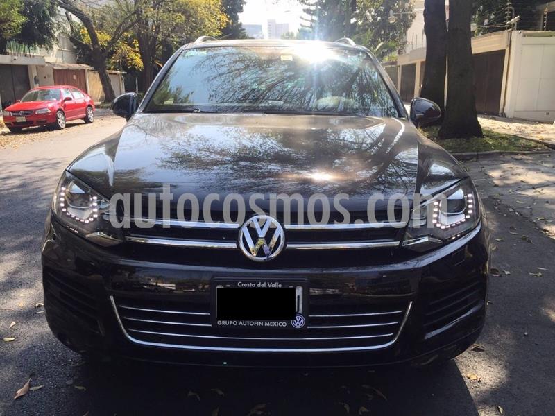 Volkswagen Touareg 3.0L V6 FSI Hybrid usado (2014) color Negro precio $250,000