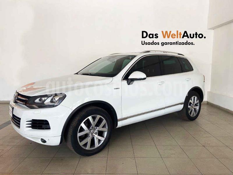 Volkswagen Touareg 3.0L V6 TDi usado (2014) color Blanco precio $349,995