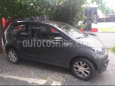 foto Volkswagen up! 3P 1.0 high up! usado (2015) color Gris Cuarzo precio $315.000