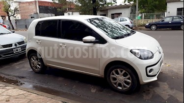 foto Volkswagen up! 5P 1.0 hig up! usado (2015) color Blanco Cristal precio $385.000