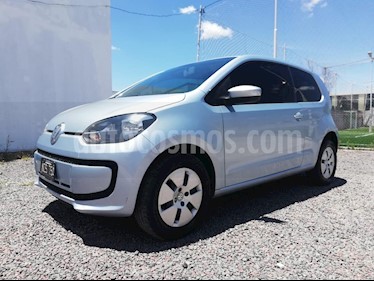 Volkswagen up! 3P 1.0 move up! usado (2014) color Gris Cuarzo precio $330.000