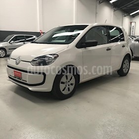 Foto Volkswagen up! 3P take up! usado (2017) color Gris Claro precio $427.900