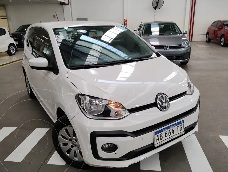 Foto Volkswagen up! 3P 1.0 move up! 2016/17 usado (2017) color Blanco Cristal precio $13.500.000